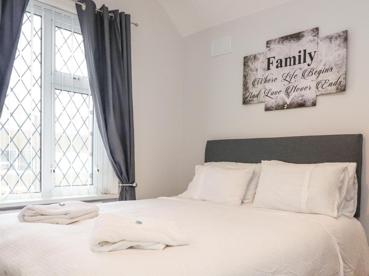 37 Nutter Road Villa Cleveleys Bagian luar foto
